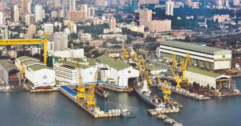 mazagon ship dock